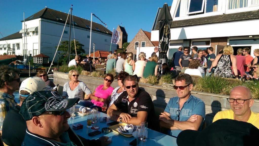 Hostel Herberg Oer't Hout Grou Exterior foto
